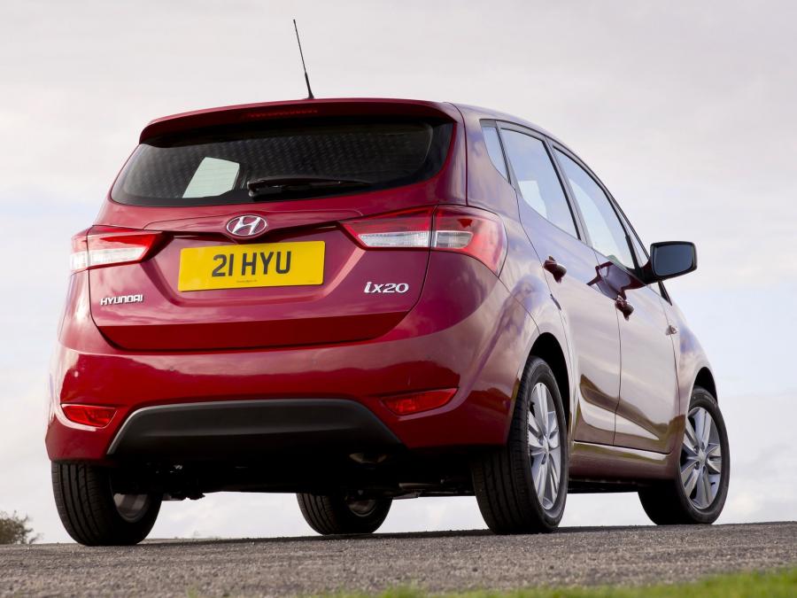  Hyundai ix20 2010 года  (UK) (фото 13 из 31)